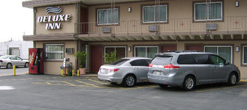 Deluxe Inn/Extended Stay - Council Bluffs Carter Lake Екстериор снимка
