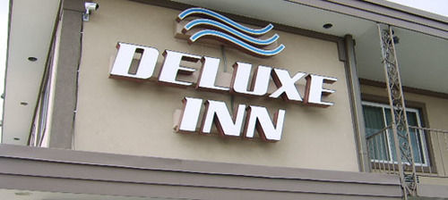 Deluxe Inn/Extended Stay - Council Bluffs Carter Lake Екстериор снимка